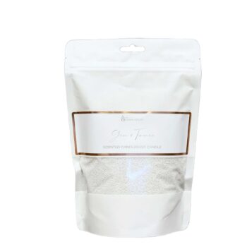 CandleDust - Gin and Tonic Candle Refill pouch which includes 330g of scented powder wax and 2 sustainer wicks