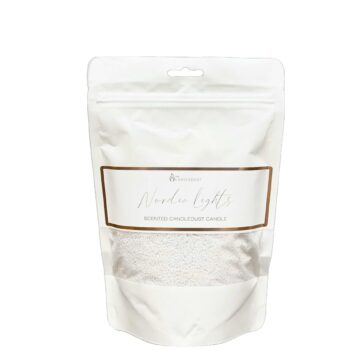 CandleDust - Nordic Lights Candle Refill pouch which includes 330g of scented powder wax and 2 sustainer wicks